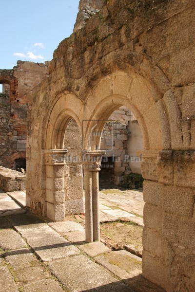 Monasterio de Santa María la Real de Valdeiglesias arcos