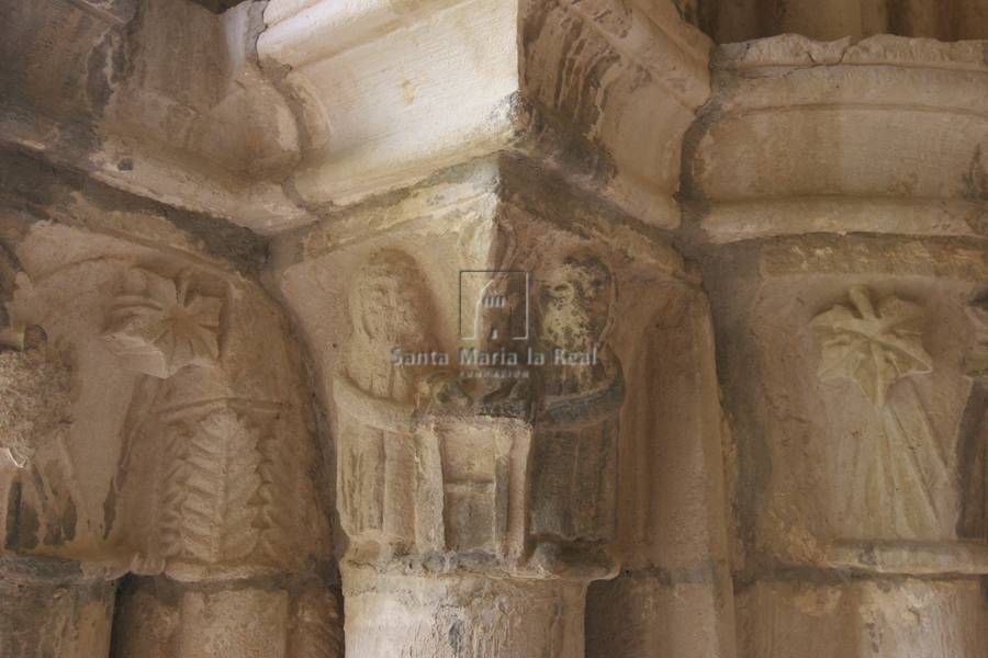 Capiteles del claustro