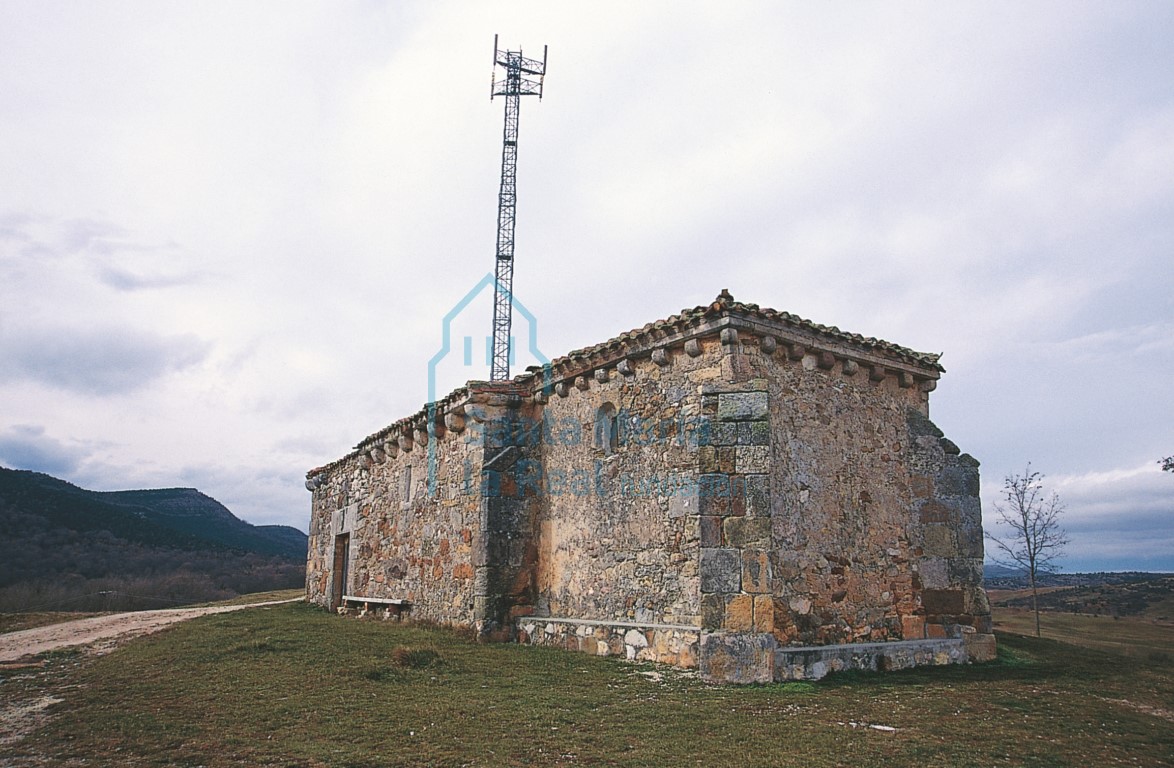 La ermita vista desde el sureste