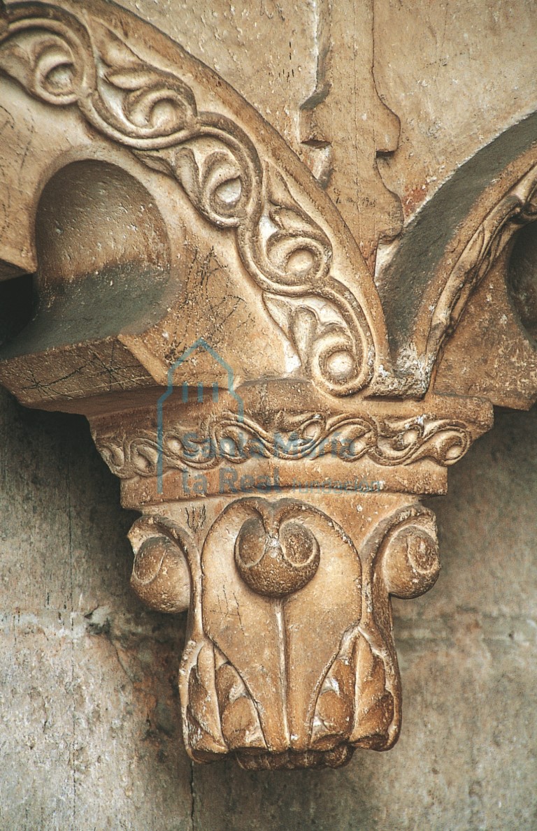 Detalle del arcosolio, ahora en el claustro alto de la Catedral de Burgos