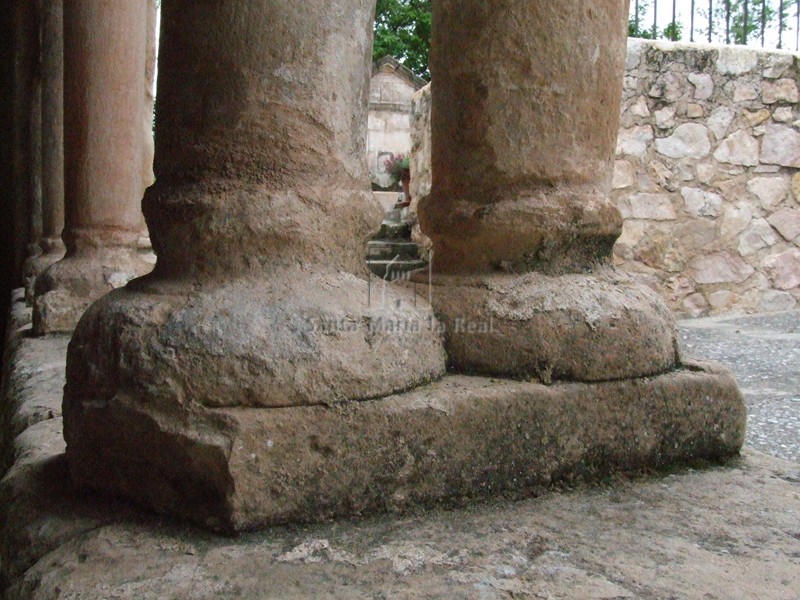 Basas de columnas del pórtico