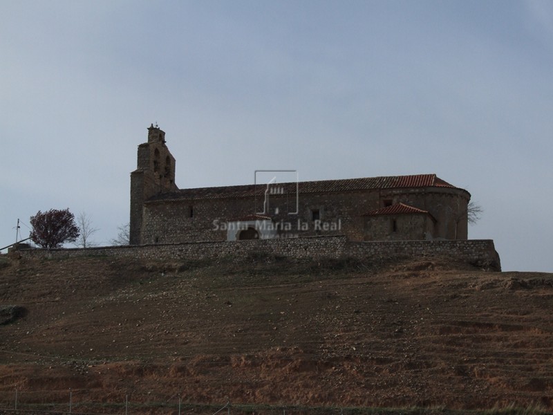 Vista exterior de la iglesia