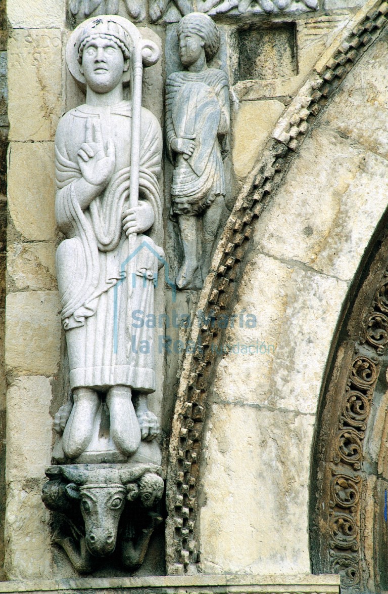 Detalle izquierdo de la portada meridional (San Isidoro)
