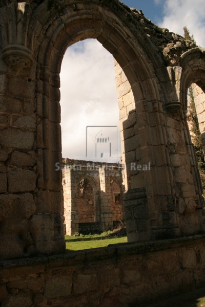 Detalle de arcos del claustro
