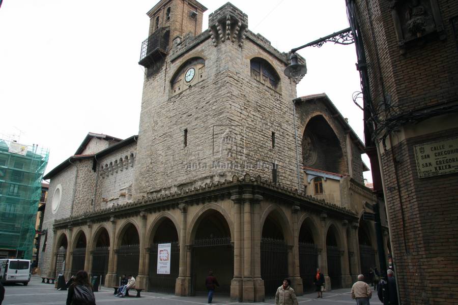 Vista exterior de la torre desde el noroeste