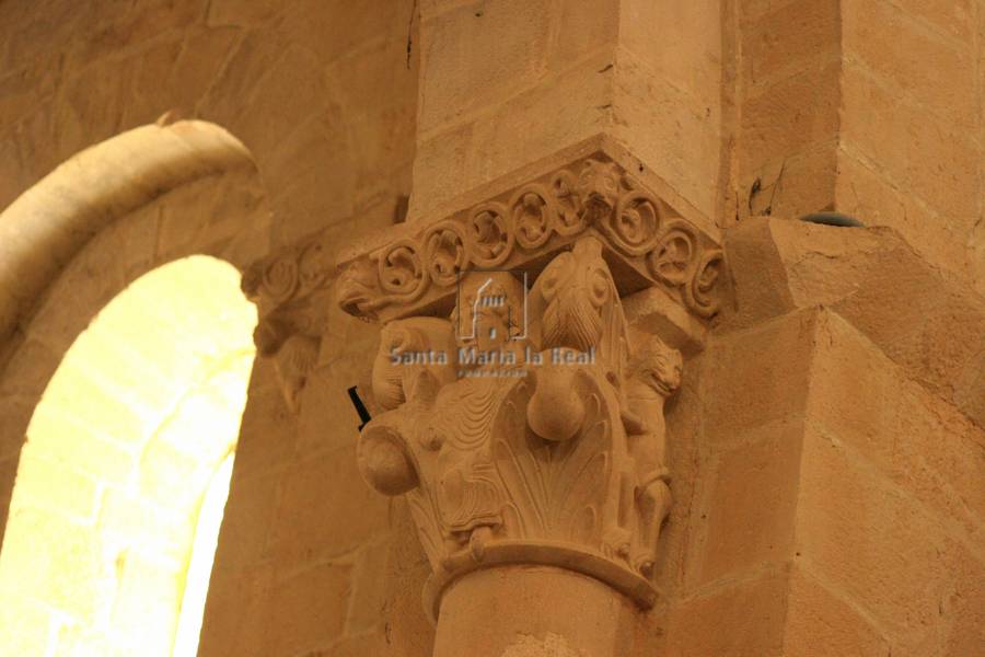 Capitel del interior Capitel del interior
