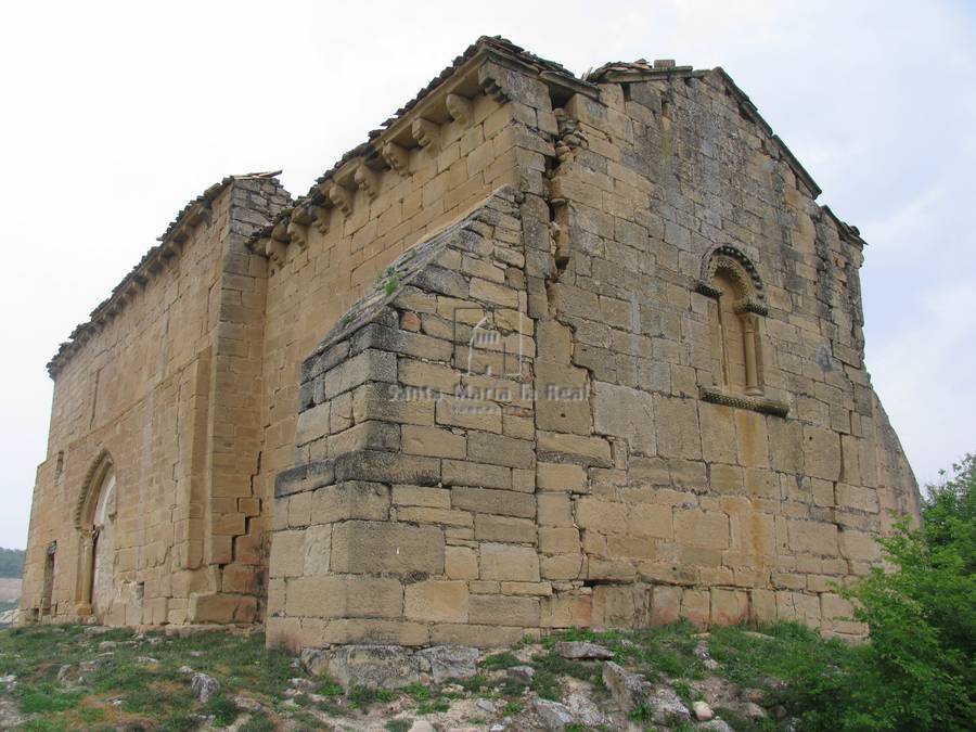 Exterior desde el lado sudeste