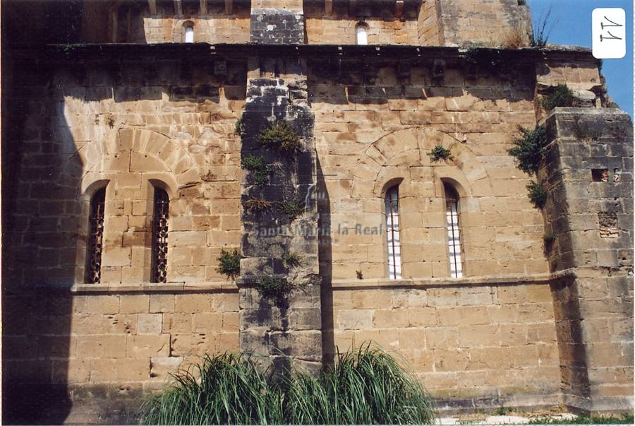 Exterior de las capillas laterales de la cabecera