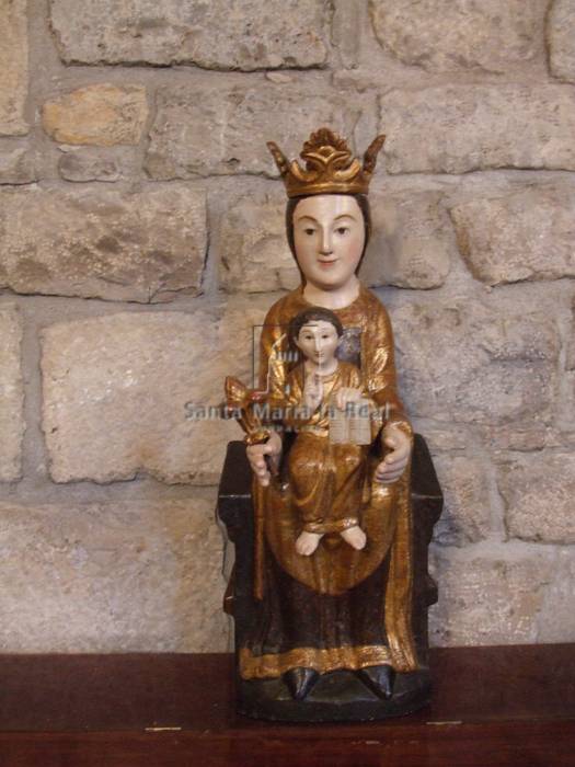 Talla de la Virgen sedente con el Niño