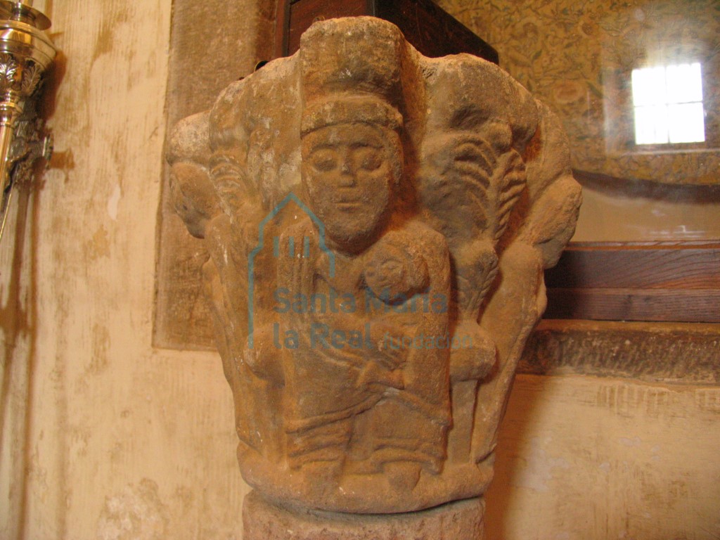 Capitel historiado (Descanso en la huida a Egipto)