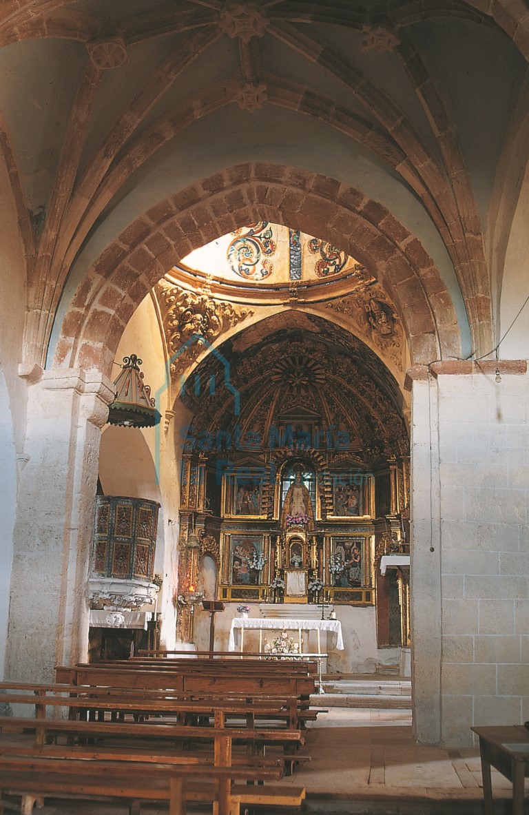 Interior, antes de la restauración