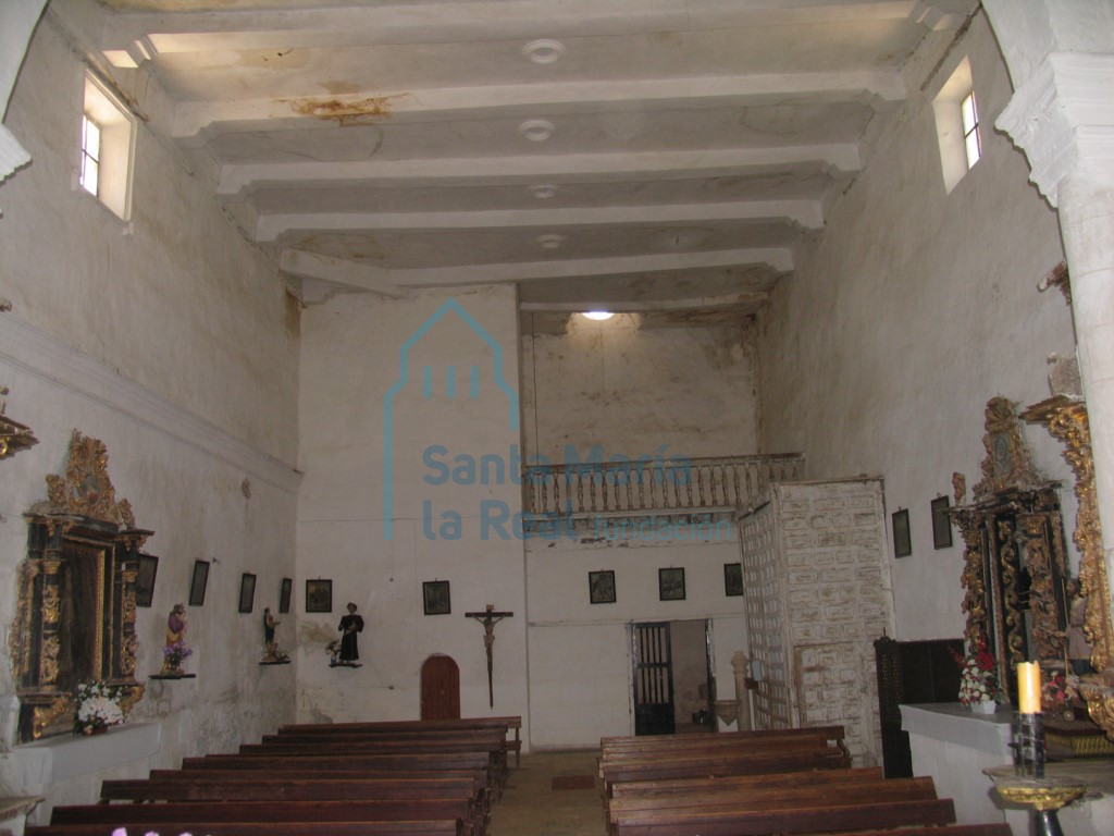 Interior de la nave