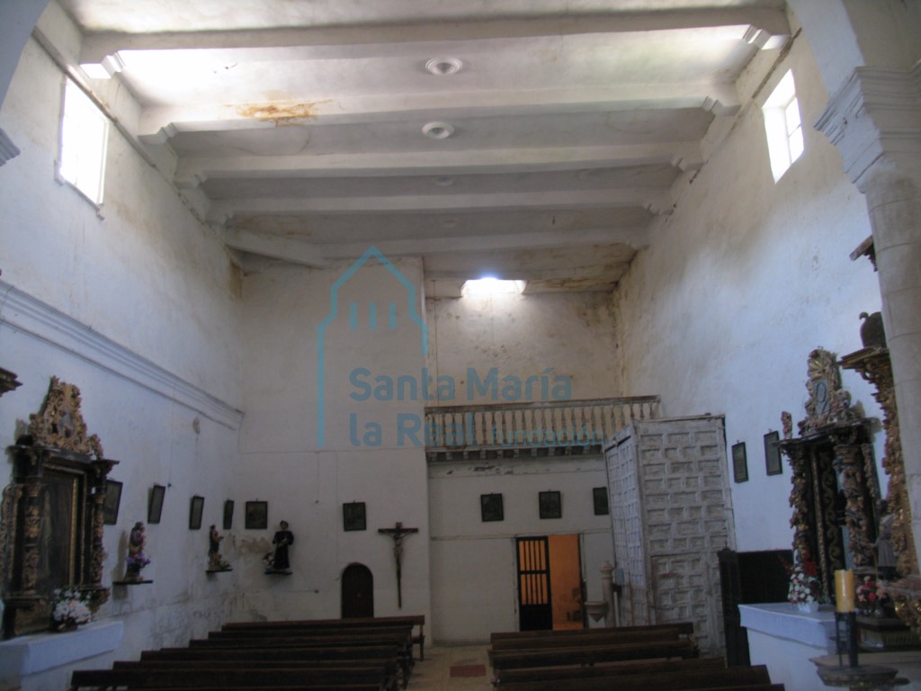 Interior de la nave
