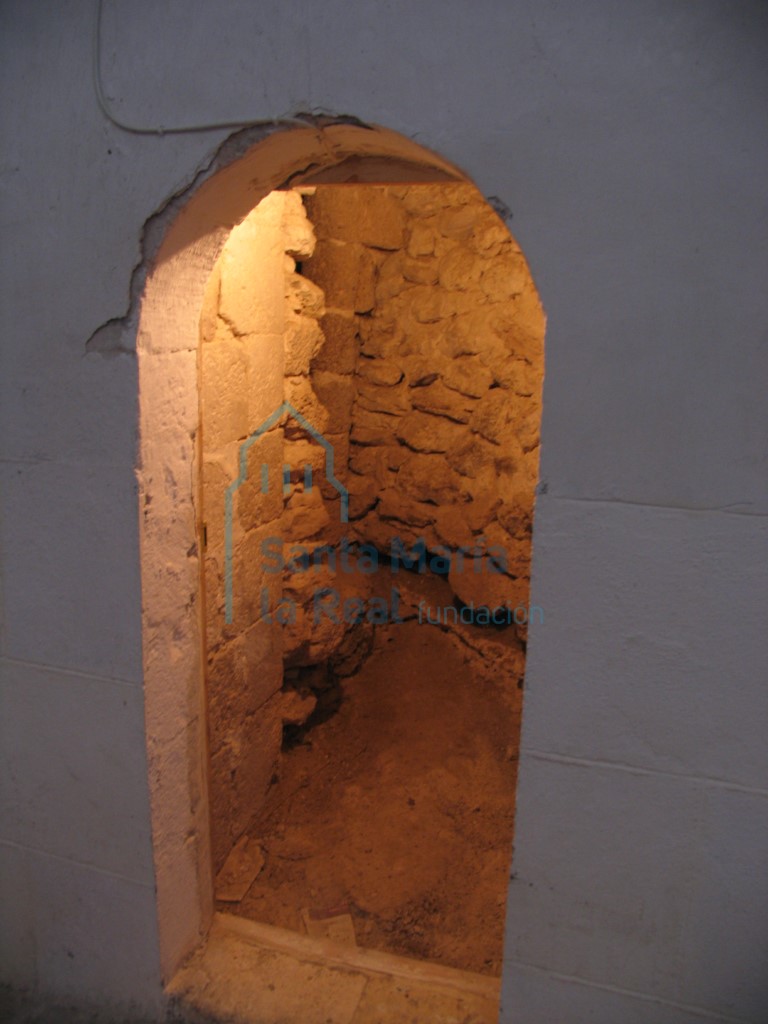 Entrada de acceso a la torre