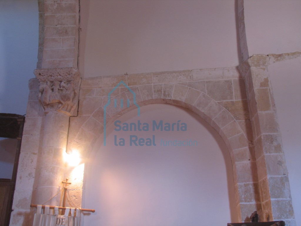 Arquería del presbiterio
