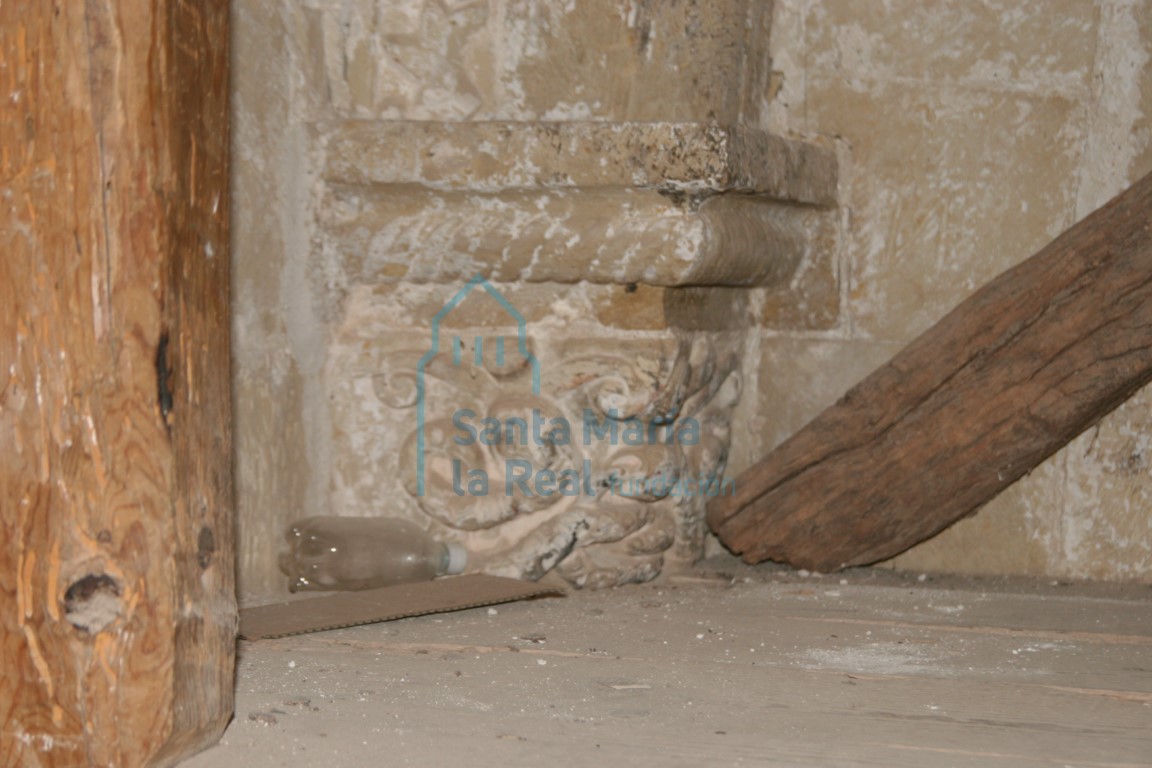Capitel de la arquería