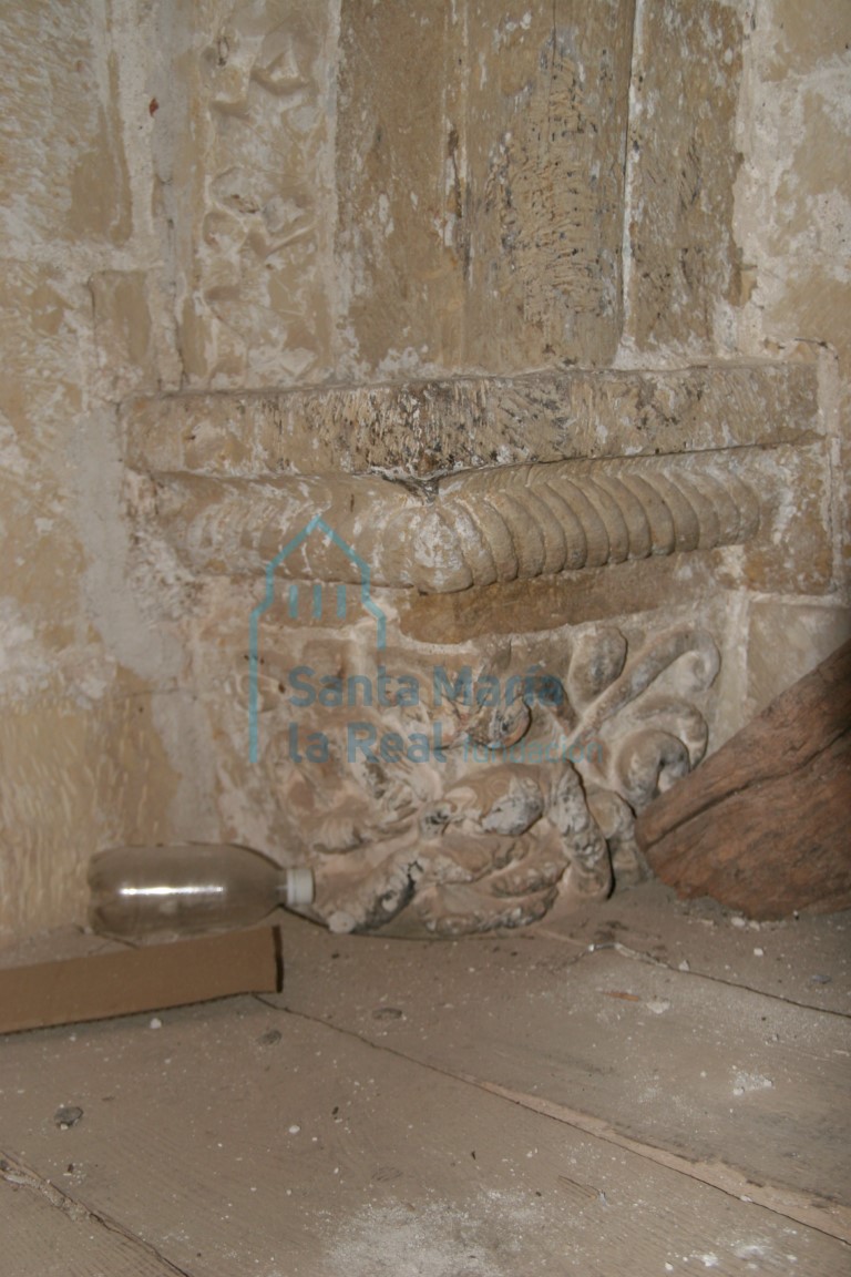 Capitel de la arquería