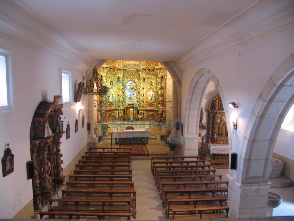 Interior de la nave