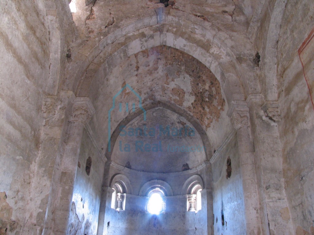 Vista de la cabecera desde la nave