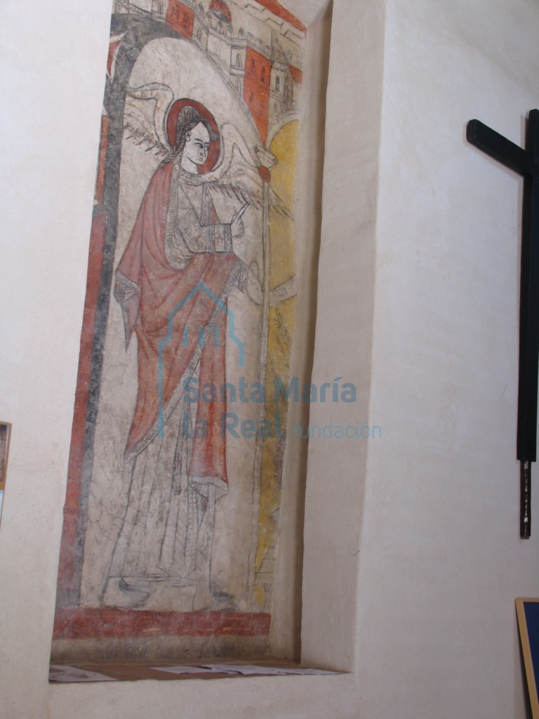 Pintura de un interior de hornacina en un lateral de la capilla