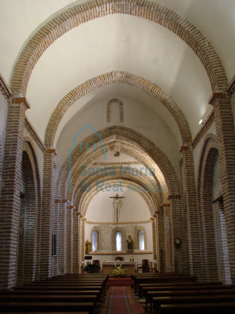 Interior de la nave