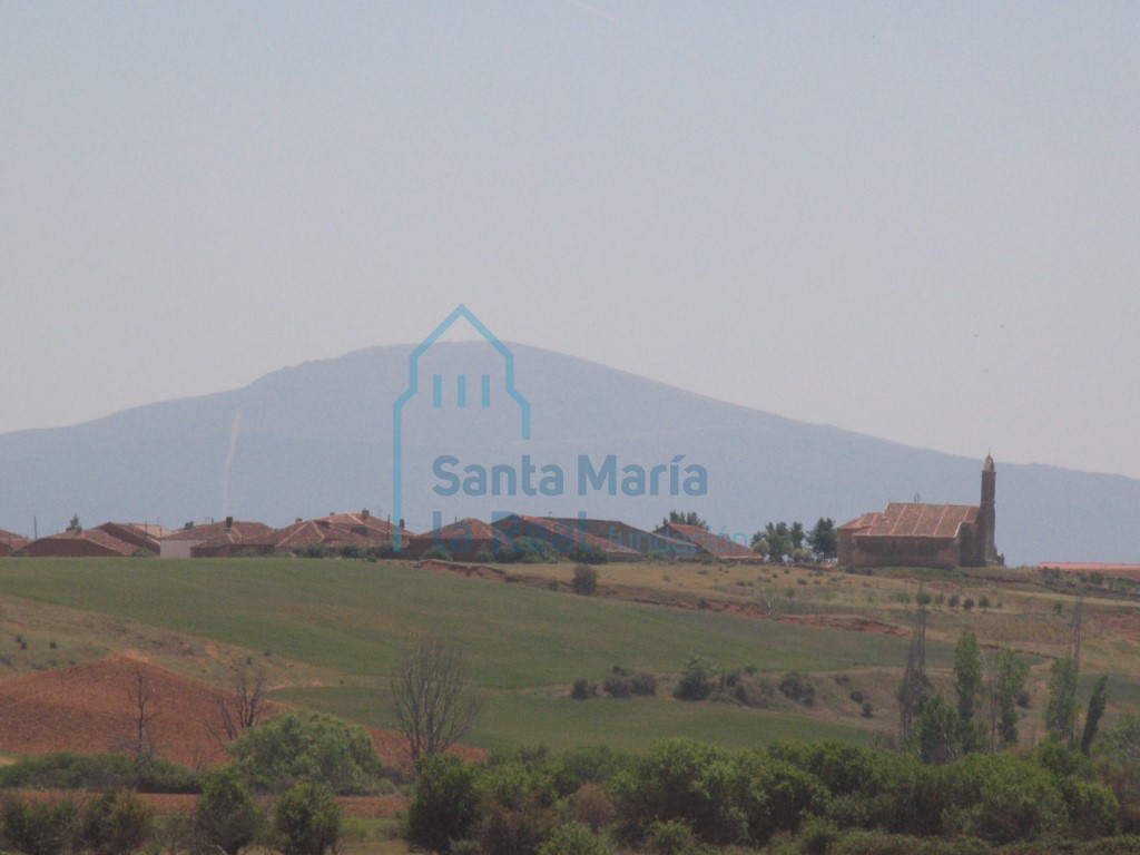 Vista panorámica de la iglesia