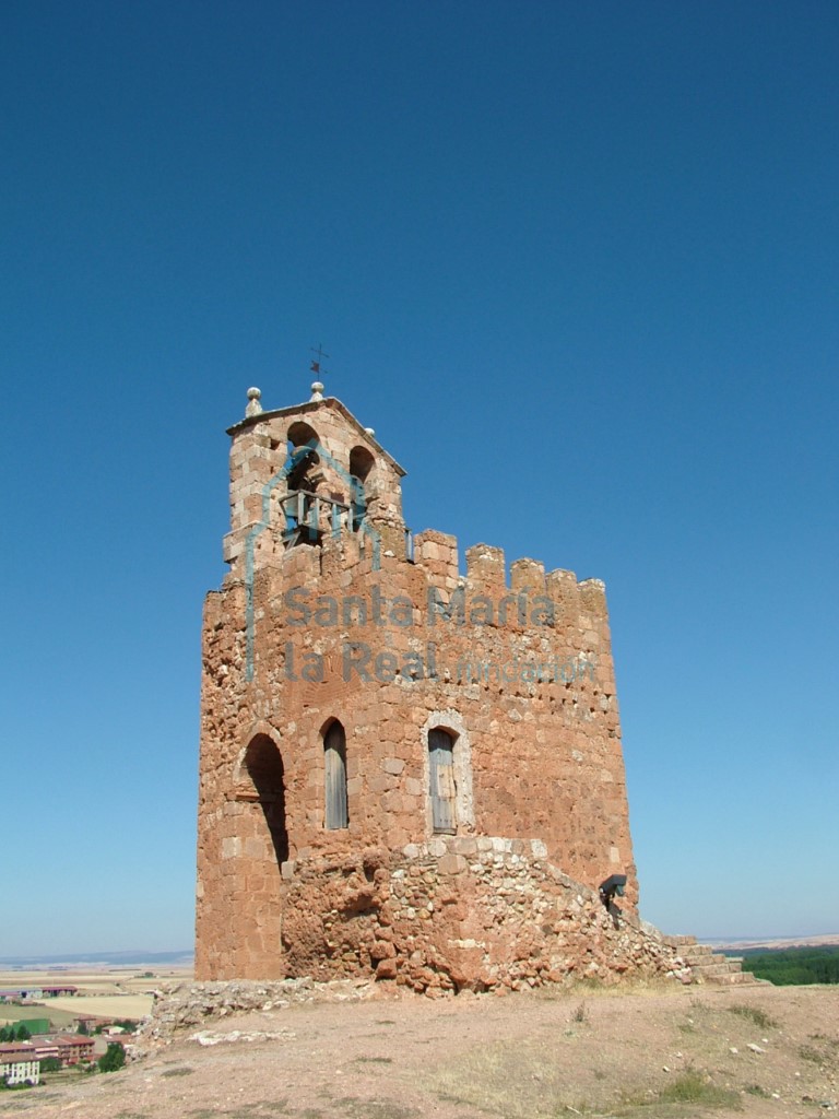 Vista desde el sureste de la torre