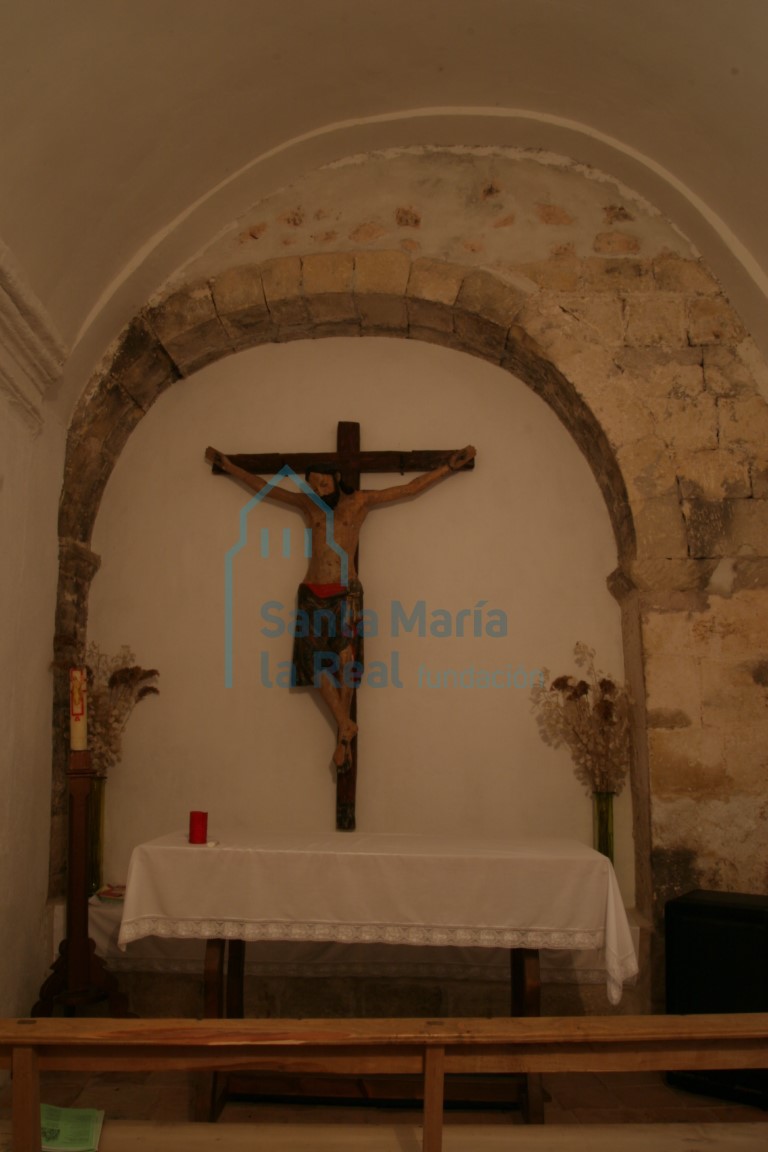 Cruficado gótico, capilla septentrional