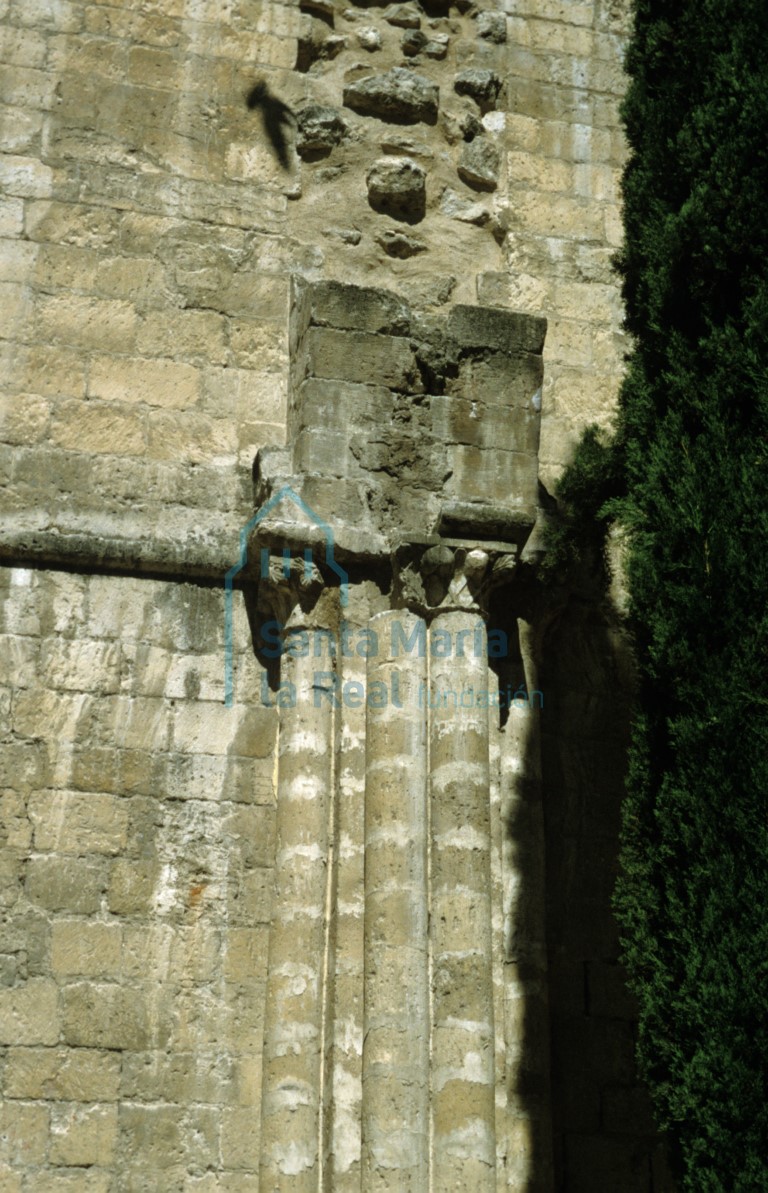 Columnas del interior de la nave