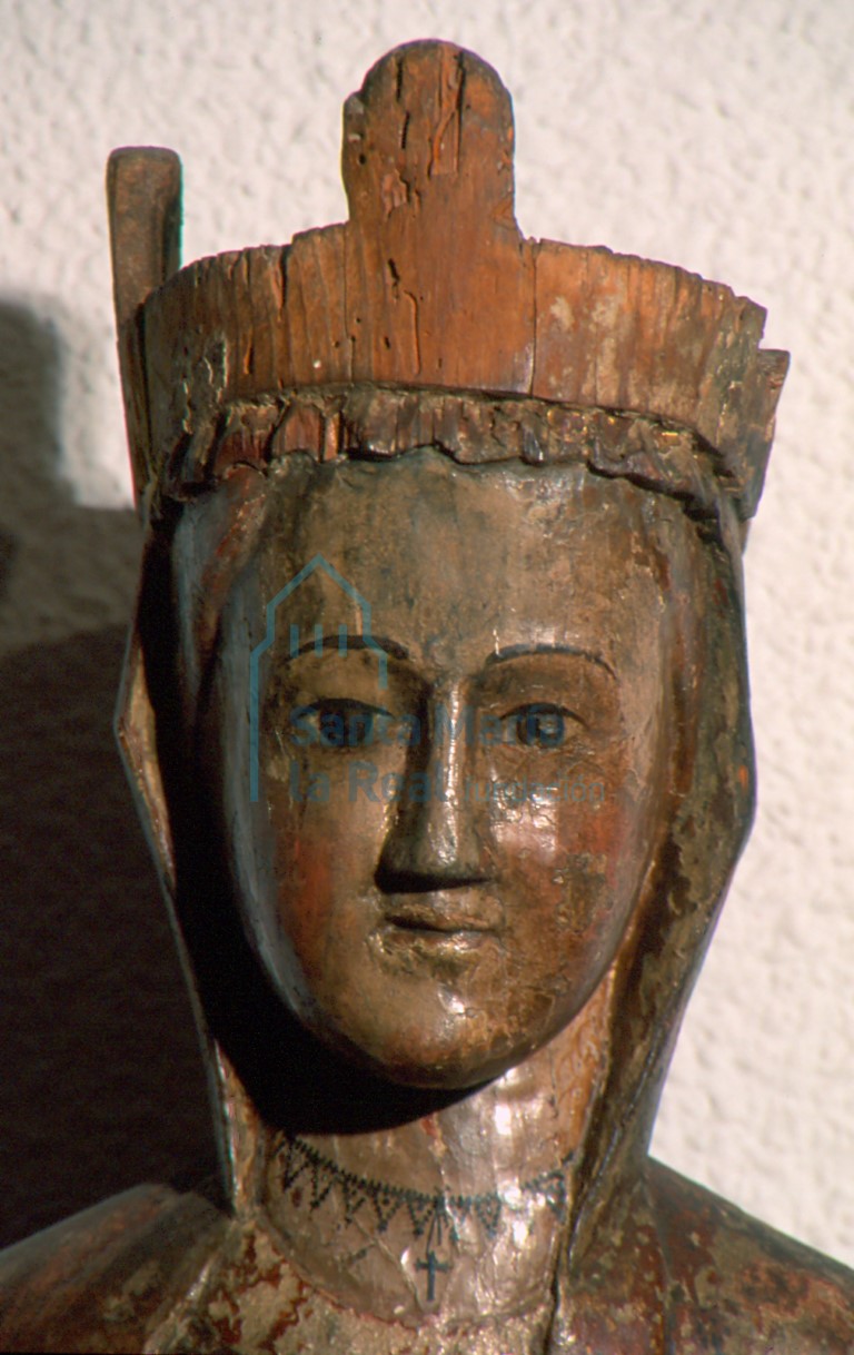 Detalle de la Virgen sedente con el Niño (inv. 4640)