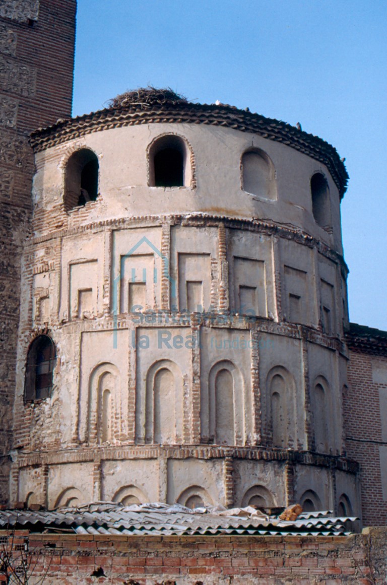 Vista del exterior de la cabecera