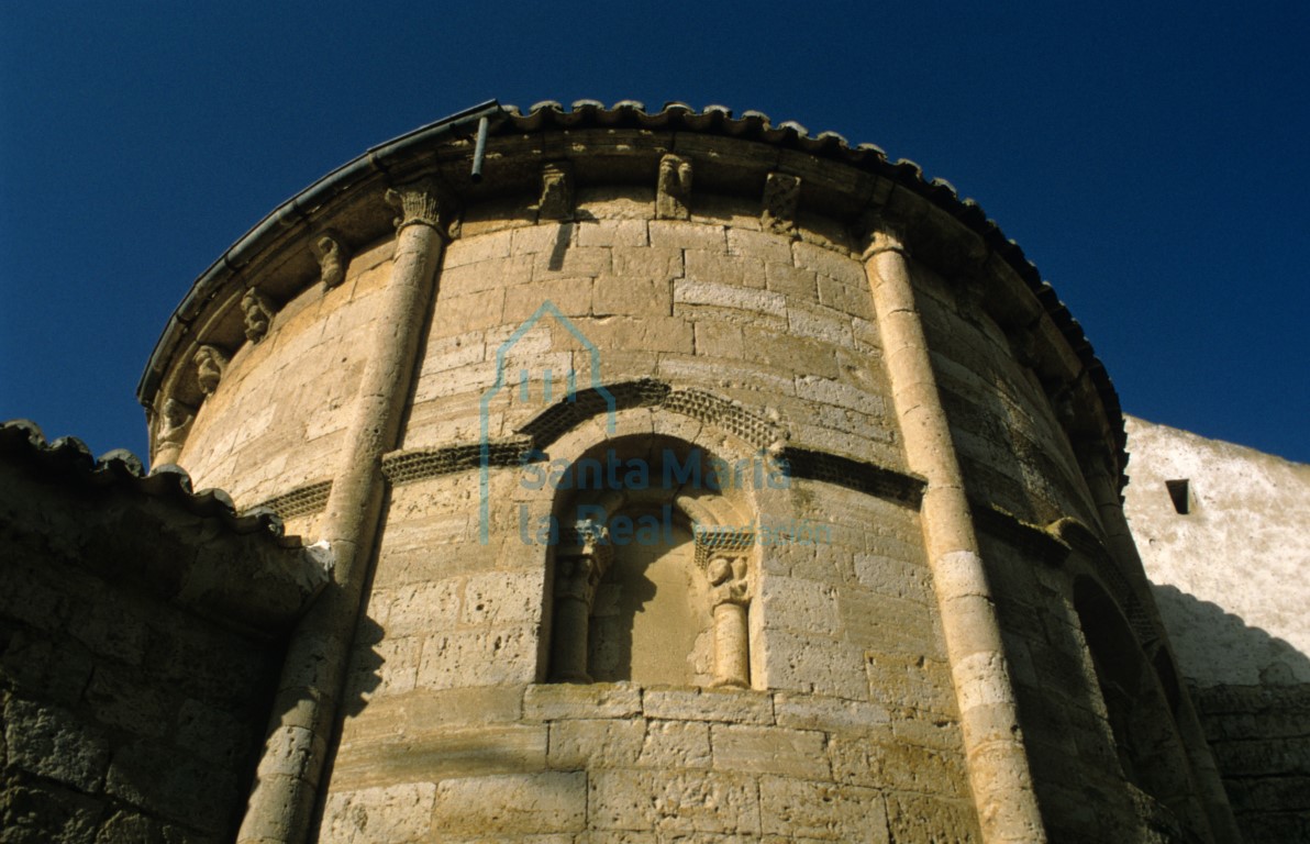 Detalle del exterior del ábside