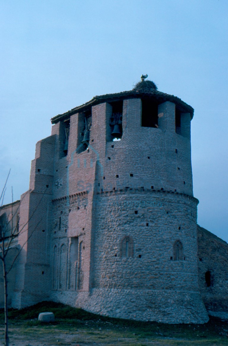 Vista general del exterior de la cabecera