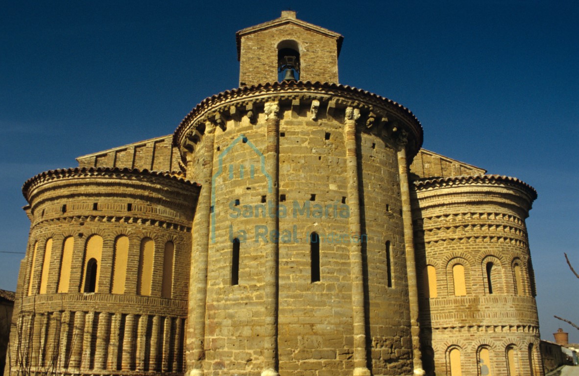 Vista del exterior de la cabecera