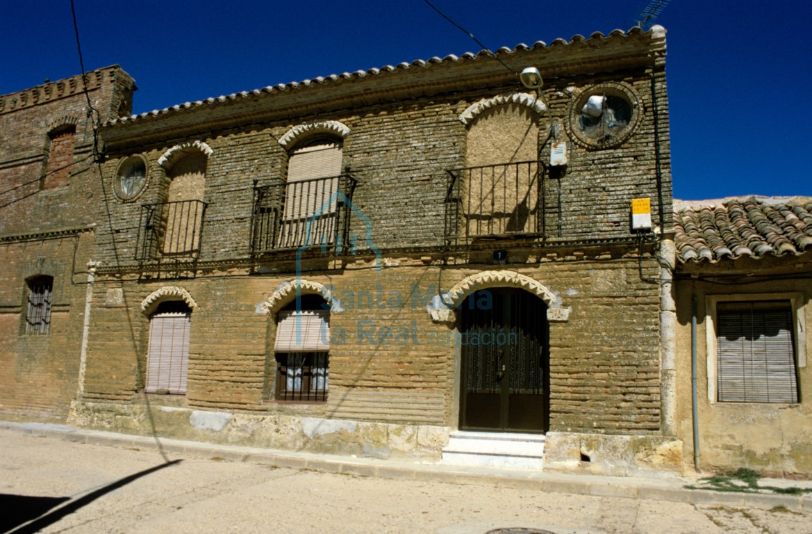 Arcos reutilizados en una casa en la calle Cantera, nº 1
