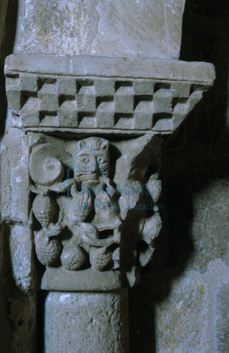 Capitel del presbiterio