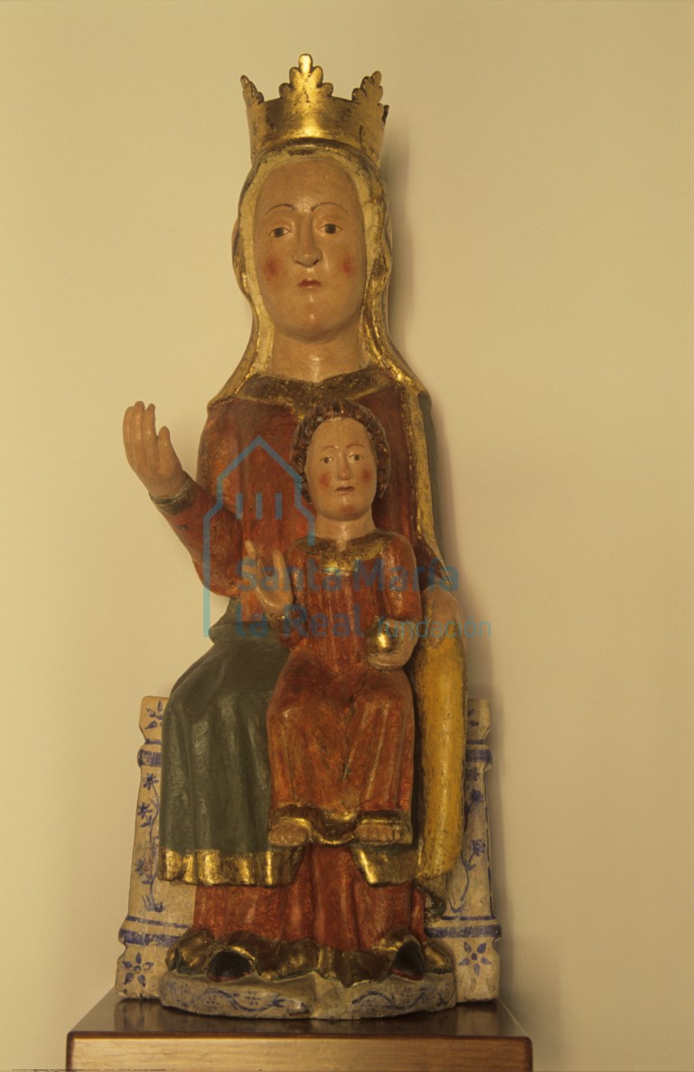 Virgen sedente con Niño