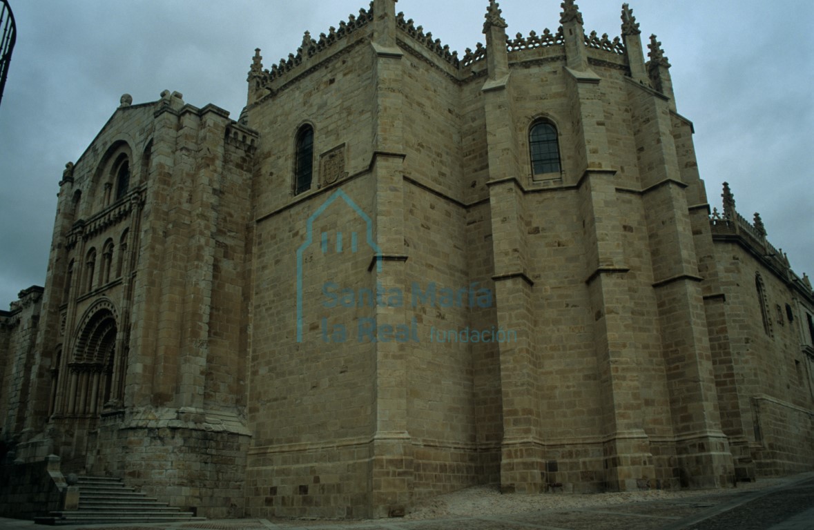 exterior de la catedral desde el sureste