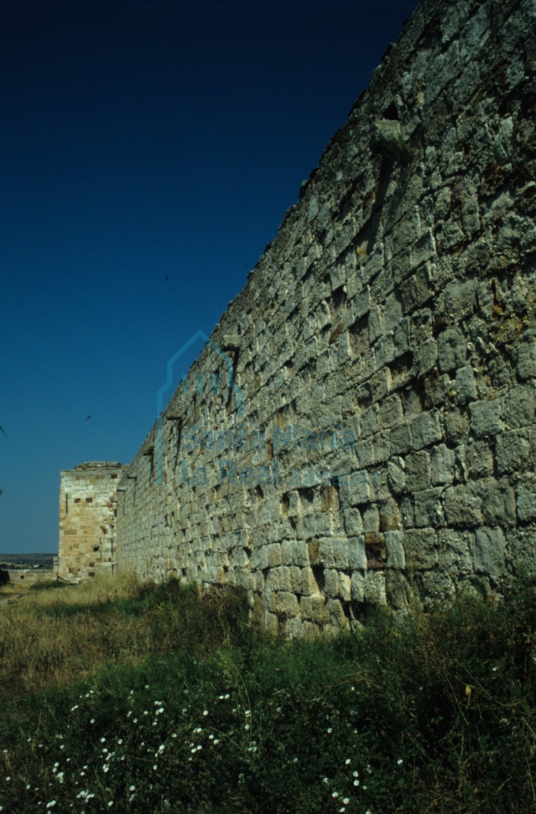 Restos de la antigua muralla
