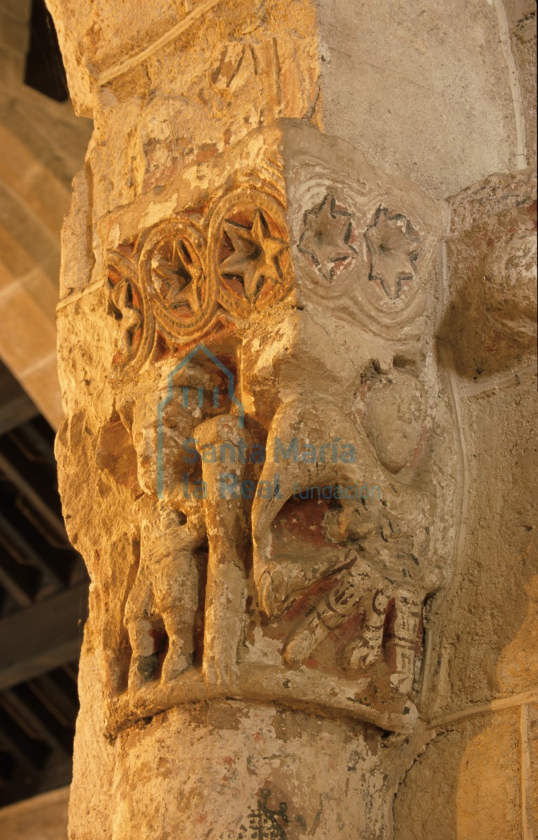 Detalle del capitel del lado norte de la nave de la epístola