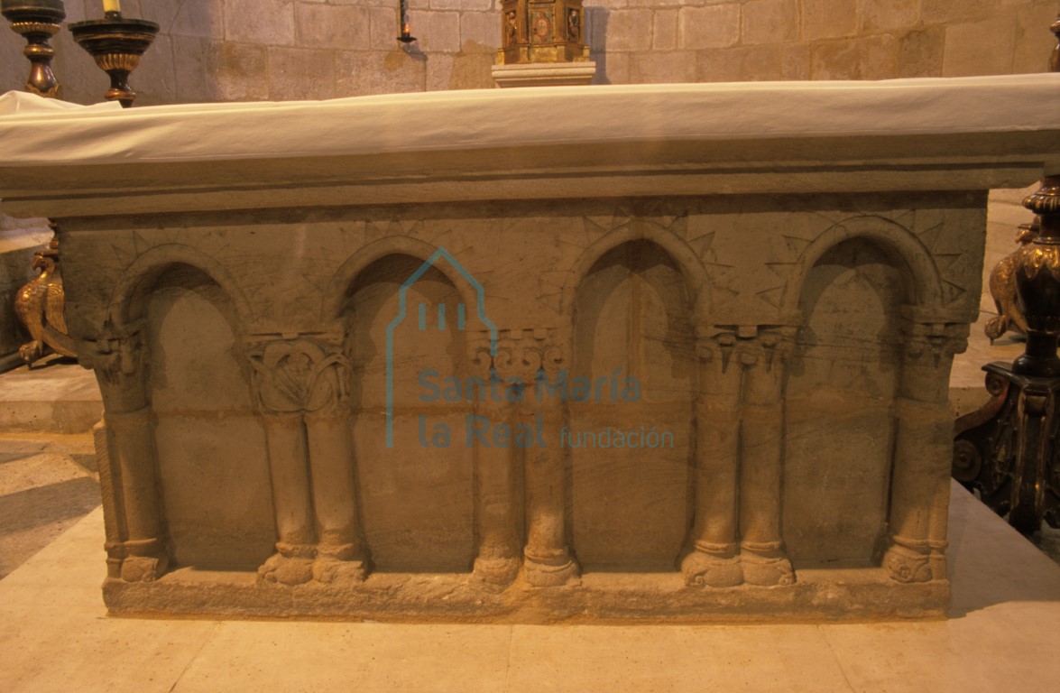 Altar románico