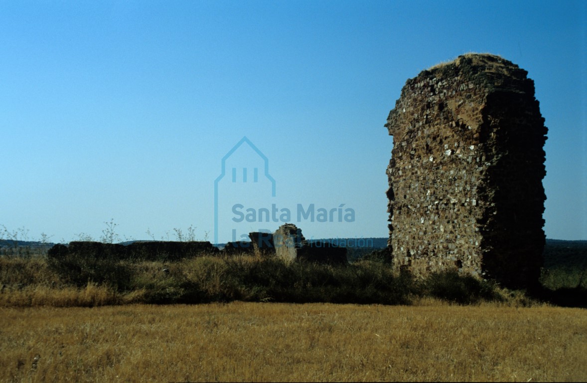 Restos de la antigua muralla de Castrotorafe