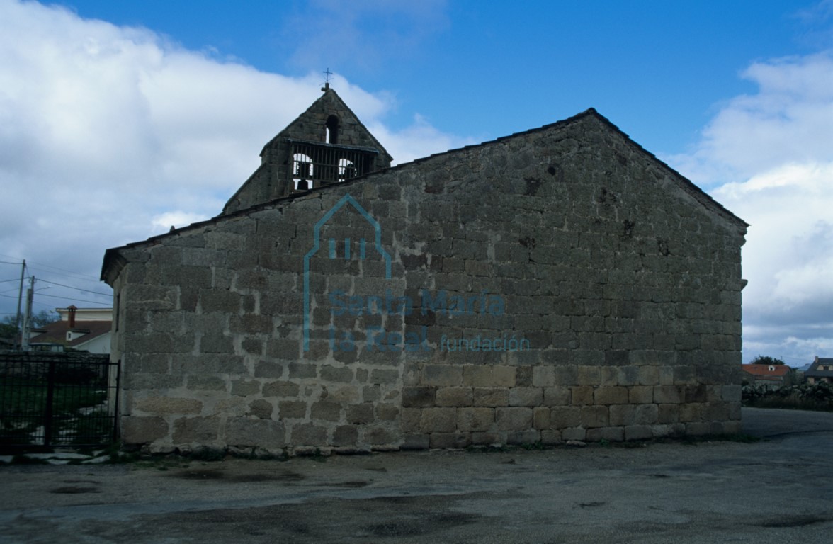 Exterior de la cabecera