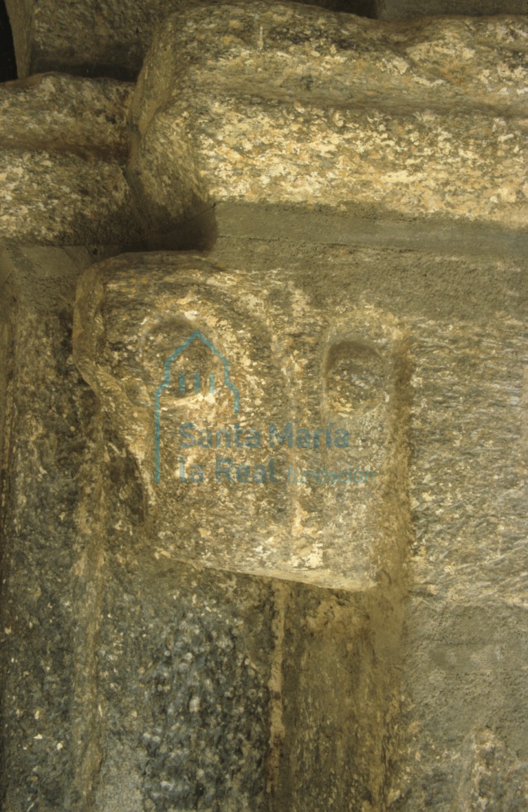 Capitel de la portada meridional