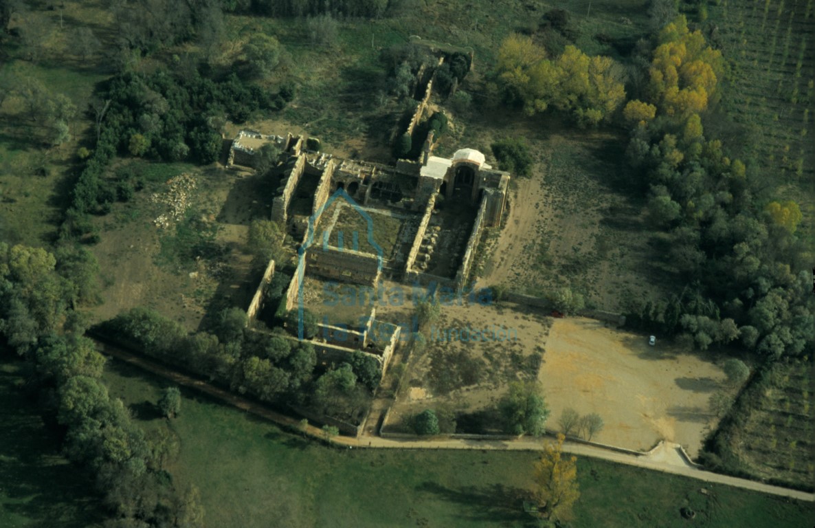 Vista aérea del monasterio