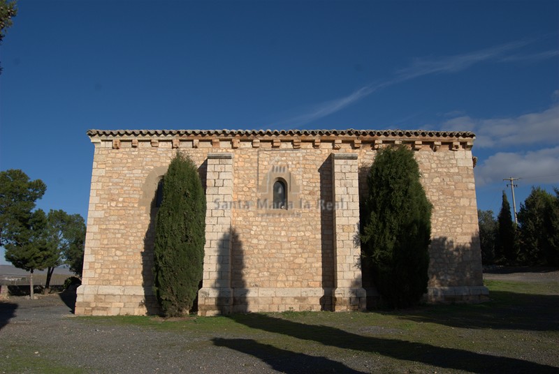 Muro sur de la ermita de la Virgen de Cabañas