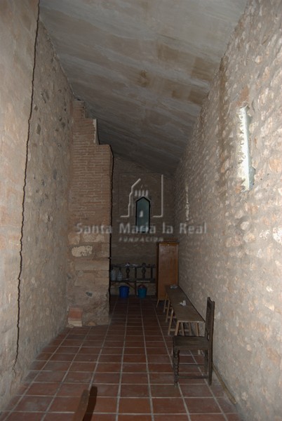Vista interior nave norte de la ermita de la Virgen de Cabañas