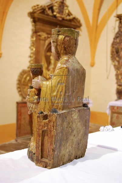 Virgen de Casterillo por su parte trasera