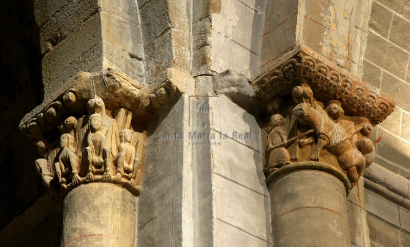 Capiteles del arco triunfal y brazo norte del crucero de la iglesia alta