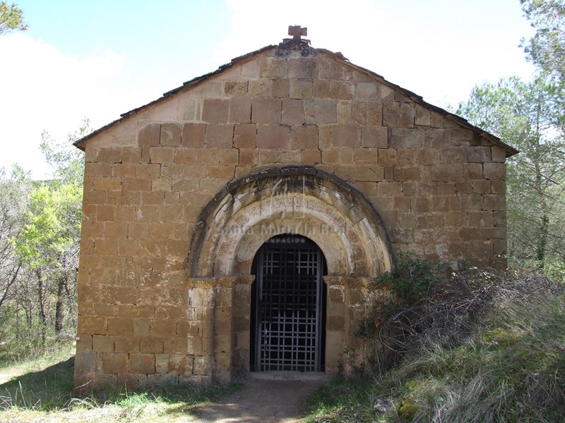 Fachada occidental de la ermita de Santiago